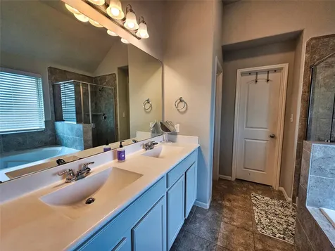 2711 Painted Sunrise Trail Houston TX 77045