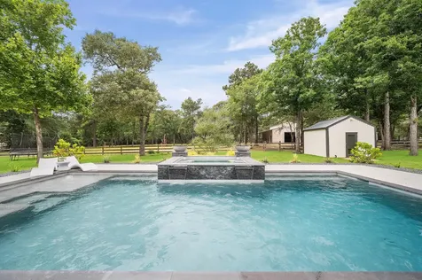 8142 Hills Parkway Montgomery TX 77316