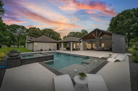 8142 Hills Parkway Montgomery TX 77316