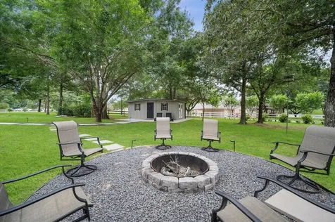 8142 Hills Parkway Montgomery TX 77316
