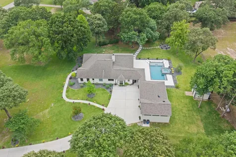 8142 Hills Parkway Montgomery TX 77316