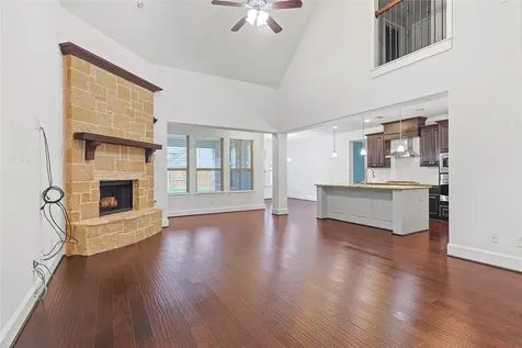 5919 Solara Ledge Lane Sugar Land TX 77479