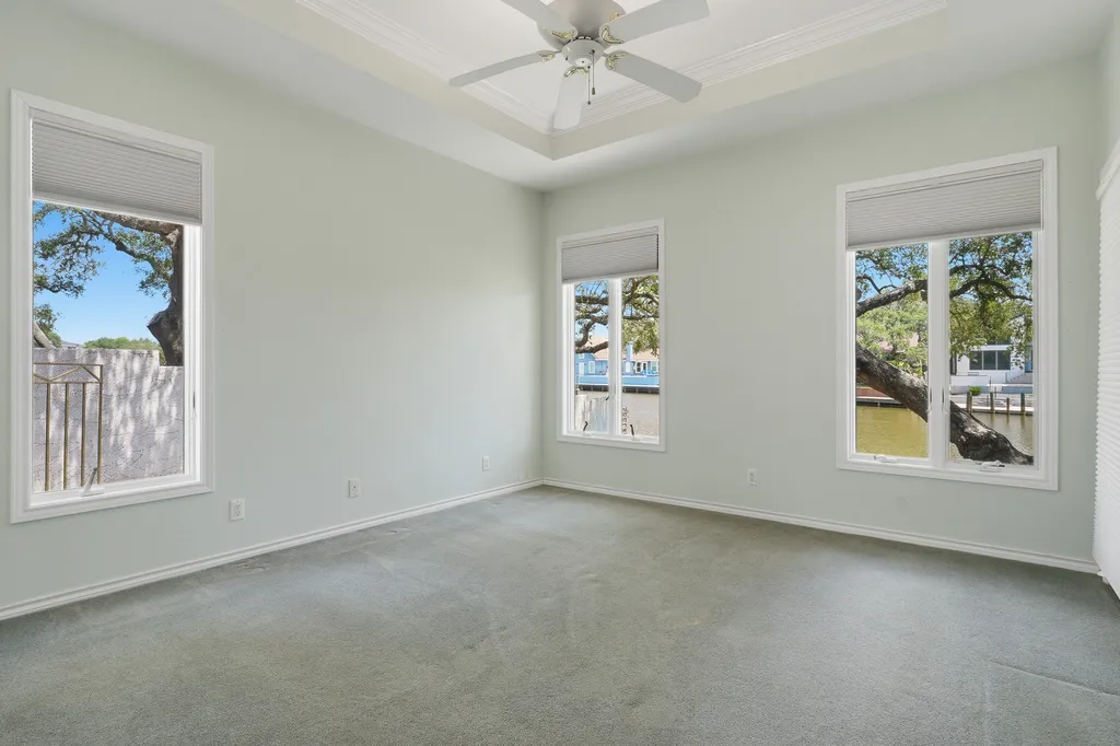 2513 Turkey Neck Circle Rockport TX 78382