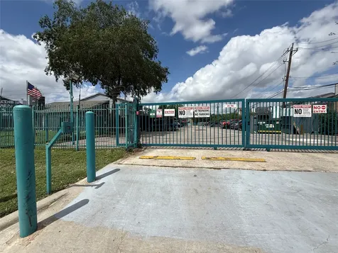 9550 Deering Drive 210 Houston TX 77036