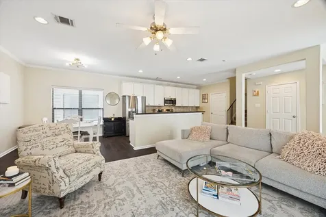 4411 Koehler Street E Houston TX 77007