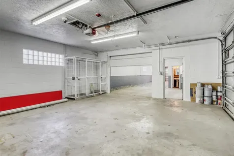 1607 E Bonner Street Houston TX 77007