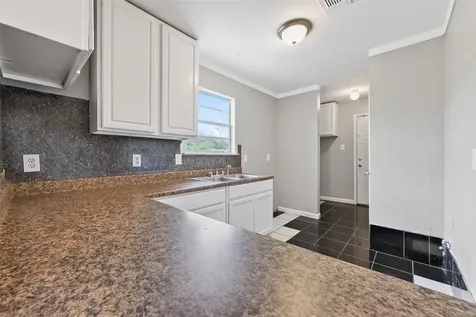 2446 Mayview Drive Houston TX 77091