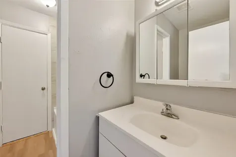 2446 Mayview Drive Houston TX 77091