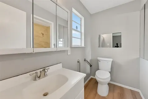 2446 Mayview Drive Houston TX 77091