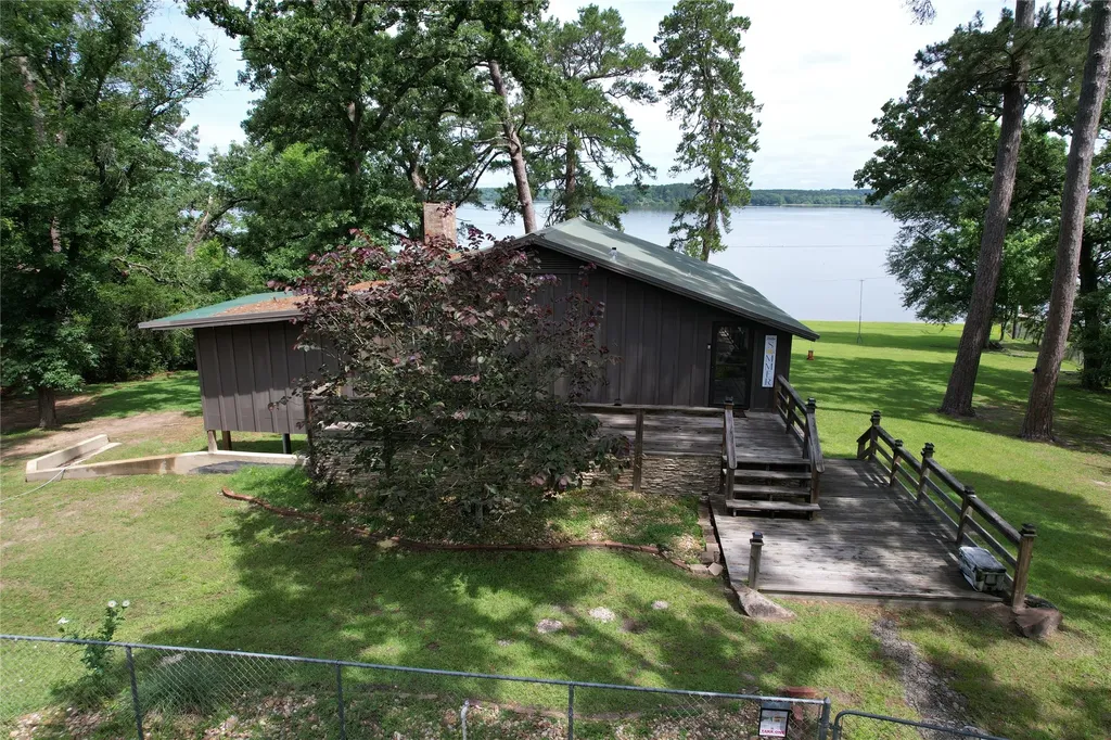 397 County Road 2143 Crockett TX 75835