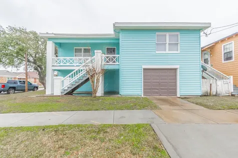1102 45th Street Galveston TX 77550