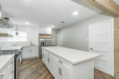 1102 45th Street Galveston TX 77550
