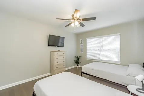 1102 45th Street Galveston TX 77550