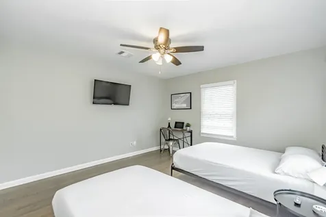 1102 45th Street Galveston TX 77550