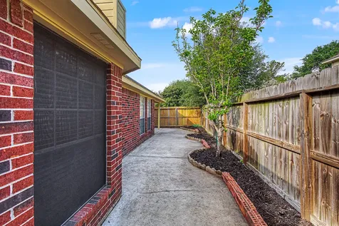 2126 Highland Bay Court Katy TX 77450