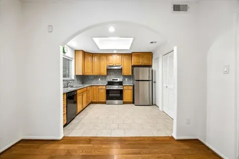 11711 Memorial Drive 639 Houston TX 77024