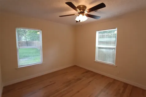 6506 Sivley Street Houston TX 77055