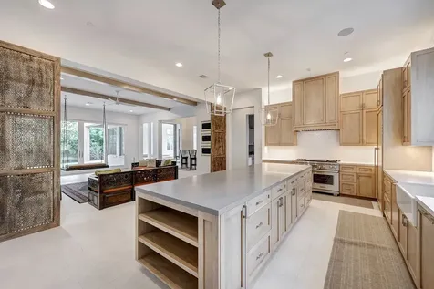 247 Piney Point Road Piney Point Village TX 77024