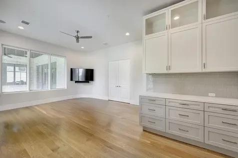 247 Piney Point Road Piney Point Village TX 77024