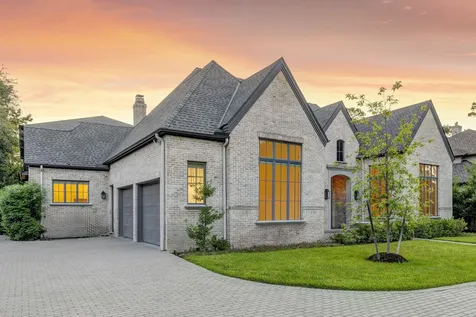 247 Piney Point Road Piney Point Village TX 77024