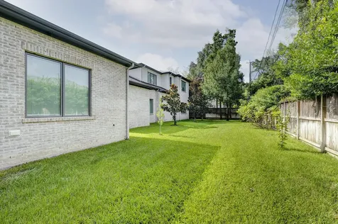 247 Piney Point Road Piney Point Village TX 77024