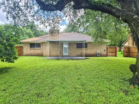 54 Aloe Vera Court Lake Jackson TX 77566