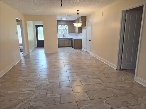 54 Aloe Vera Court Lake Jackson TX 77566