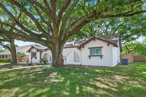 11507 Barwood Bend Drive Houston TX 77065
