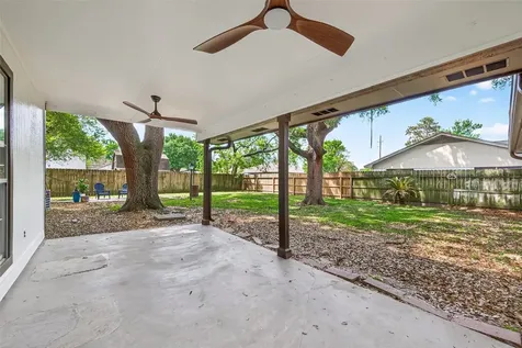11507 Barwood Bend Drive Houston TX 77065