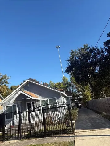 3021 Gray Street Houston TX 77004