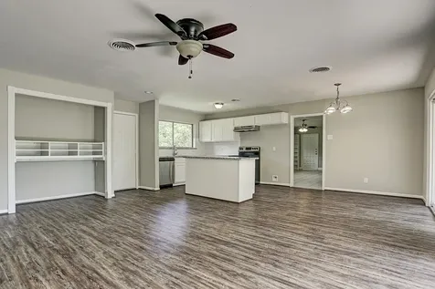 1803 Jones Street Rosenberg TX 77471