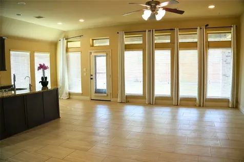 2823 Monarch Crossing Missouri City TX 77459
