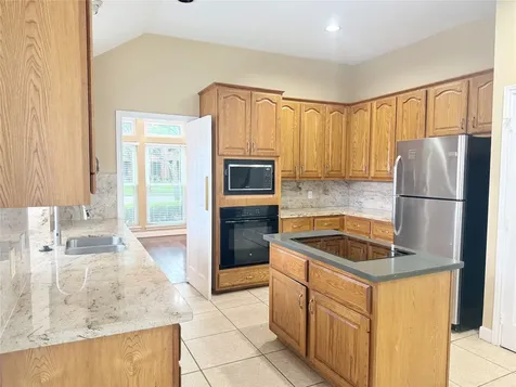 5010 Rebel Ridge Drive Sugar Land TX 77478