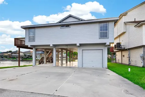 16 N Curlew Street La Marque TX 77568