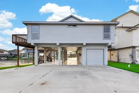 16 N Curlew Street La Marque TX 77568
