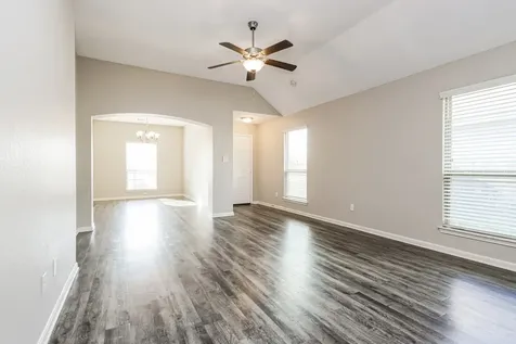 1165 Shadow Glenn Drive Conroe TX 77301