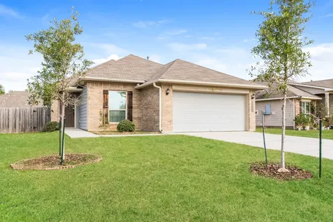 1165 Shadow Glenn Drive Conroe TX 77301