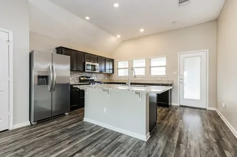 1165 Shadow Glenn Drive Conroe TX 77301