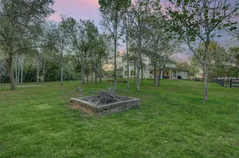 4902 Brazos Lakes Drive Richmond TX 77469