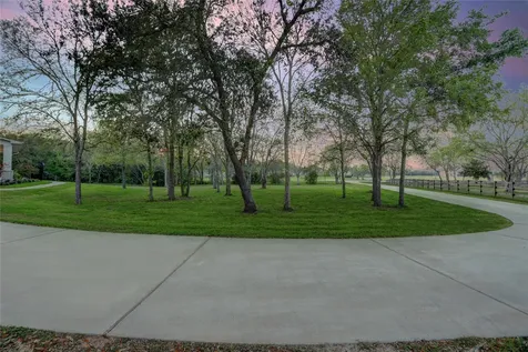 4902 Brazos Lakes Drive Richmond TX 77469