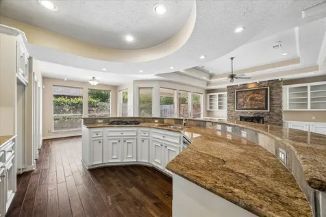 4510 Cypress Pond Court Houston TX 77059