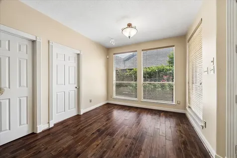 4510 Cypress Pond Court Houston TX 77059