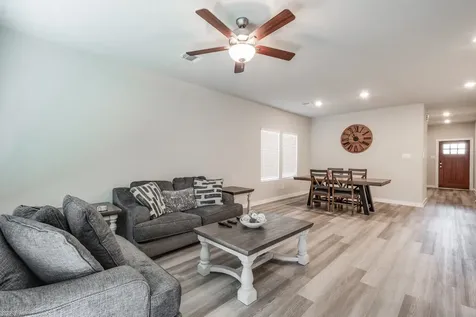 8603 Treetop Heights Drive Baytown TX 77523