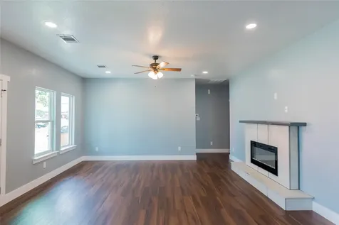 818 Westshire Drive Houston TX 77013
