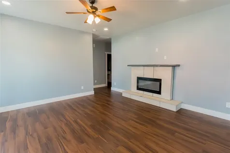 818 Westshire Drive Houston TX 77013