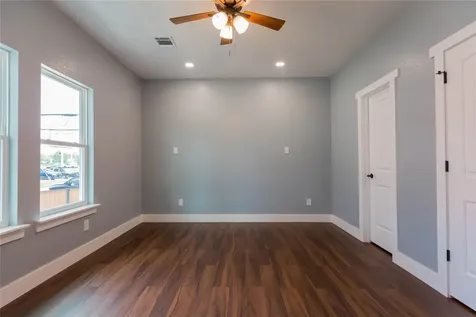 818 Westshire Drive Houston TX 77013