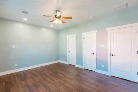 818 Westshire Drive Houston TX 77013