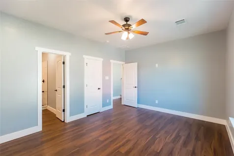 818 Westshire Drive Houston TX 77013