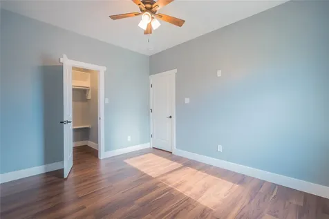818 Westshire Drive Houston TX 77013