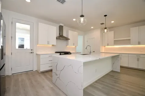 2209 Via Laura Lane Houston TX 77051